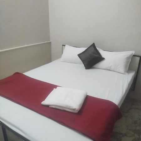 Swamy Residency Hotel Vellore Værelse billede
